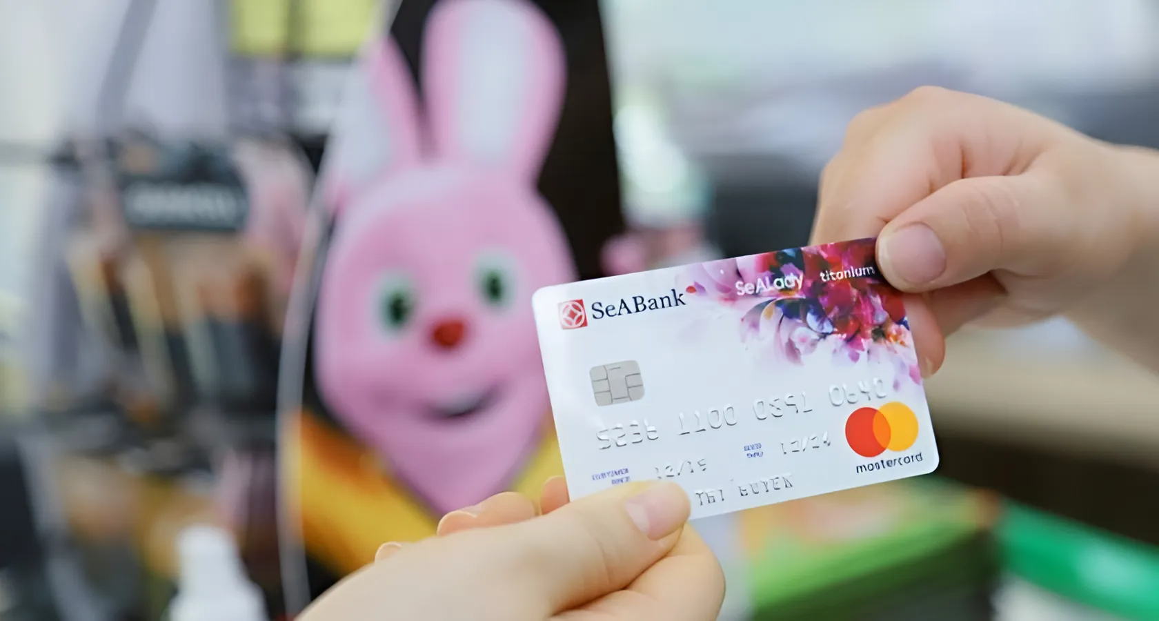 Hoàn tiền thẻ tín dụng là gì và cách tối ưu thẻ tín dụng hiệu quả?