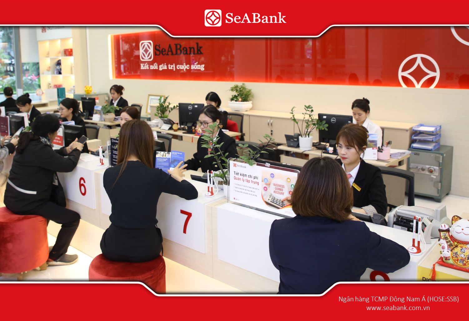Withdrawing money from a virtual Mastercard at a bank counter is both safe and convenient.