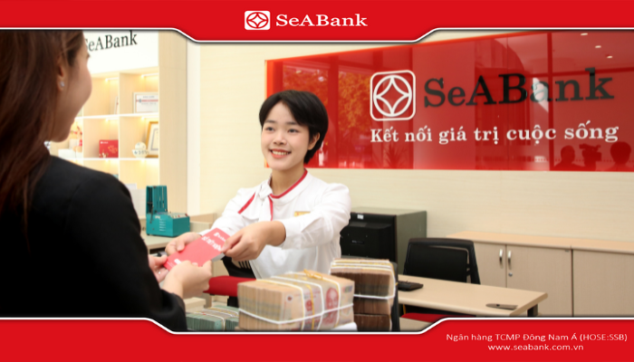 Việc lựa chọn giữa tiền gửi tiết kiệm hay tiền gửi có kỳ hạn phụ thuộc vào nhu cầu cá nhân.