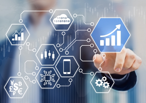 Các ngân hàng cần đảm bảo an toàn cho khách hàng khi thực hiện các thanh toán online bằng cách nâng cấp hệ thống công nghệ thông tin thường xuyên và liên tục.