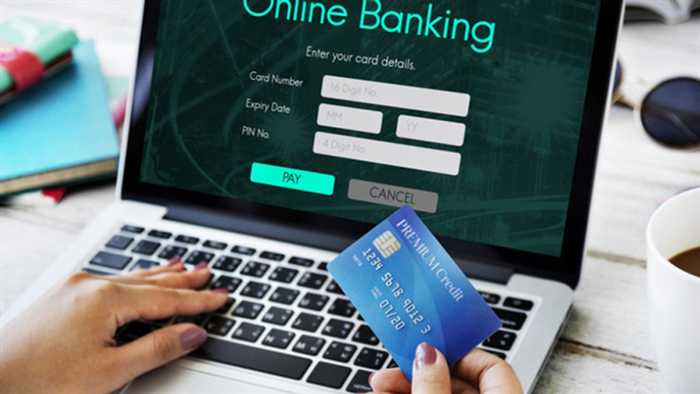 Khách hàng có thể bị đánh cắp thông tin tài khoản khi thực hiện mua hàng trên các website không chính thống