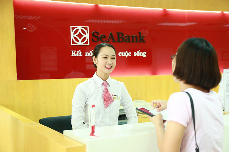 Khách hàng đăng ký sử dụng dịch vụ SeAMobile/SeANet tại quầy giao dịch