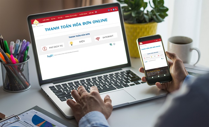Khách hàng hoàn toàn có thể chủ động thanh toán tiền điện cho người thân thông qua các phương thức như Internet Banking, ví điện tử